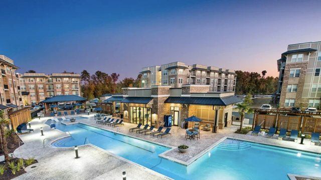 Residence-at-Riverwatch_Pool